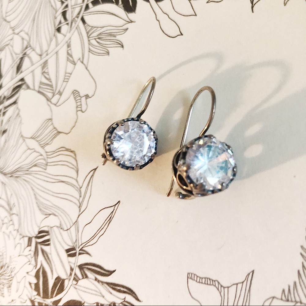 Crystal Drop Earring